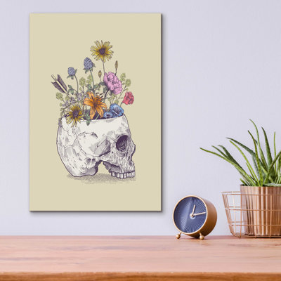 "Fleurs en demi-crâne" par Rachel Caldwell