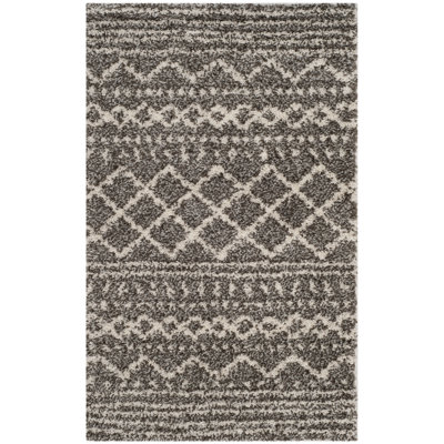 Samara Geometric Area Rug