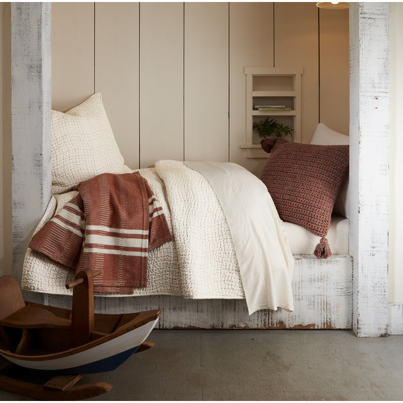 Pebbled Quilt, Undyed, Full/Queen Quilt