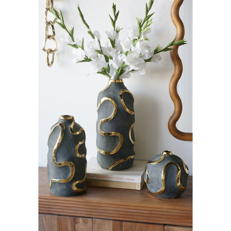 Vase en céramique noire D7x14