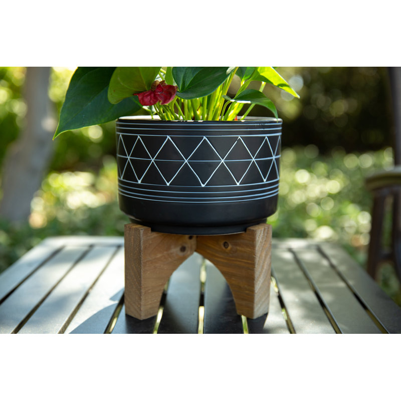 Angelyka Handmade Pot Planter, Black/White, 8.13'' H x 7.5'' W x 7.5'' D