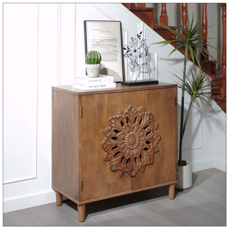 Armoire 2 portes en bois sculpté