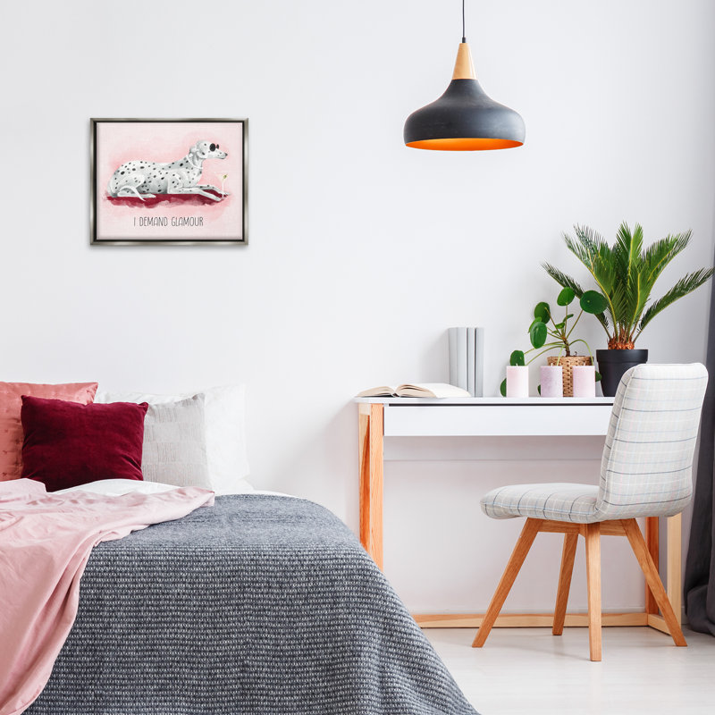 «I réclame Glamour Dog» par Daphne Polselli, Cadre flottant gris lustré, H 17 po x l 21 po