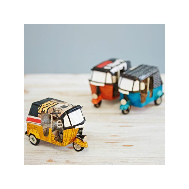 Figurines & Sculptures, Yellow