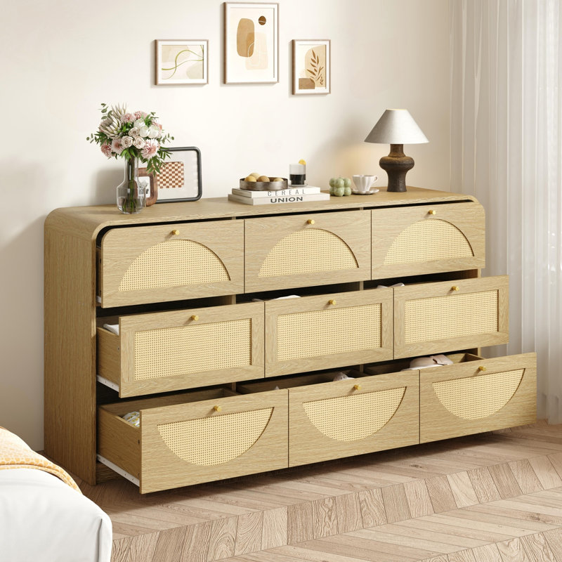 Commode 9 tiroirs avec façade en rotin bohème et finition naturelle, Walnut