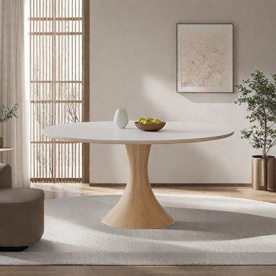 Table ronde en bois massif de style nordique