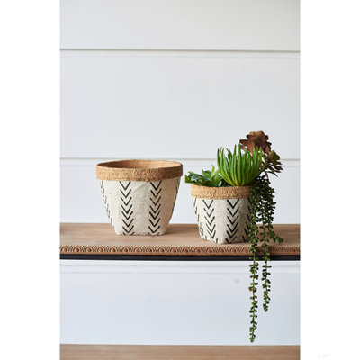 Set of 2 White and Brown Cement Planters with V Pattern, L:D10x8"  S:D8x6.5"