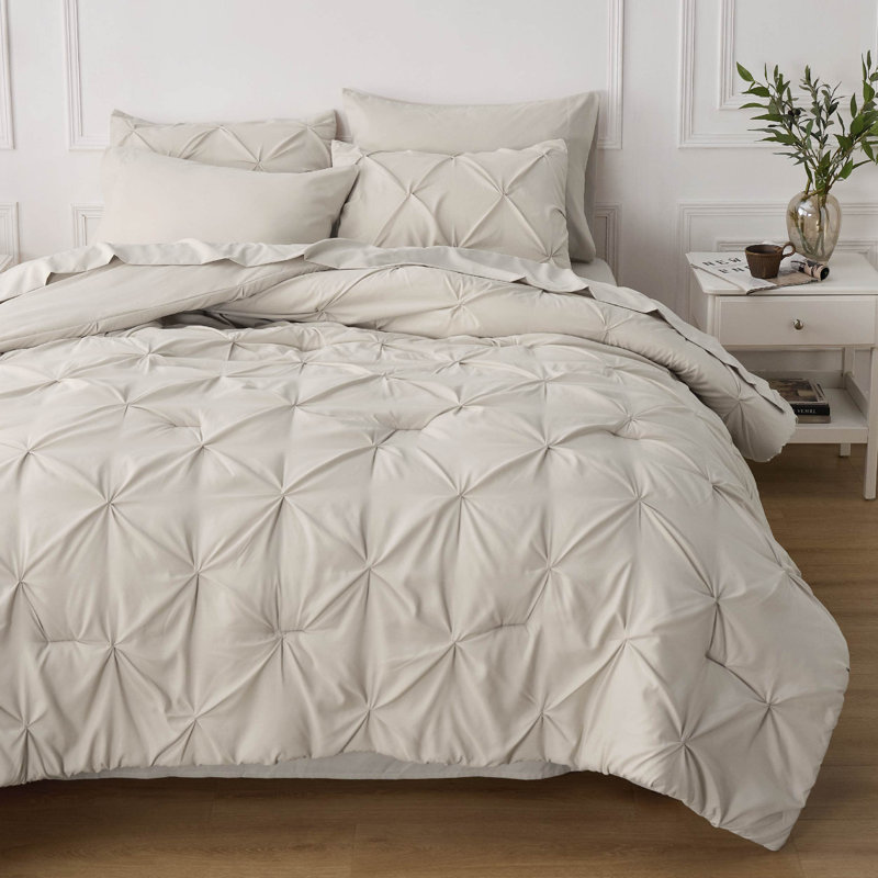 Polyester Percale Comforter, Beige