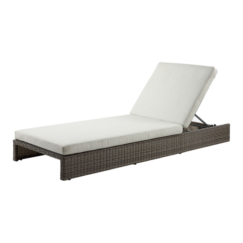 Fauteuil d'extérieur en osier beige et gris Dukinfield