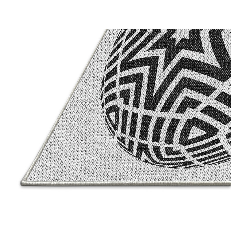 Tapis noir/blanc cassé à motifs, Rectangle 5 pi x 7 pi