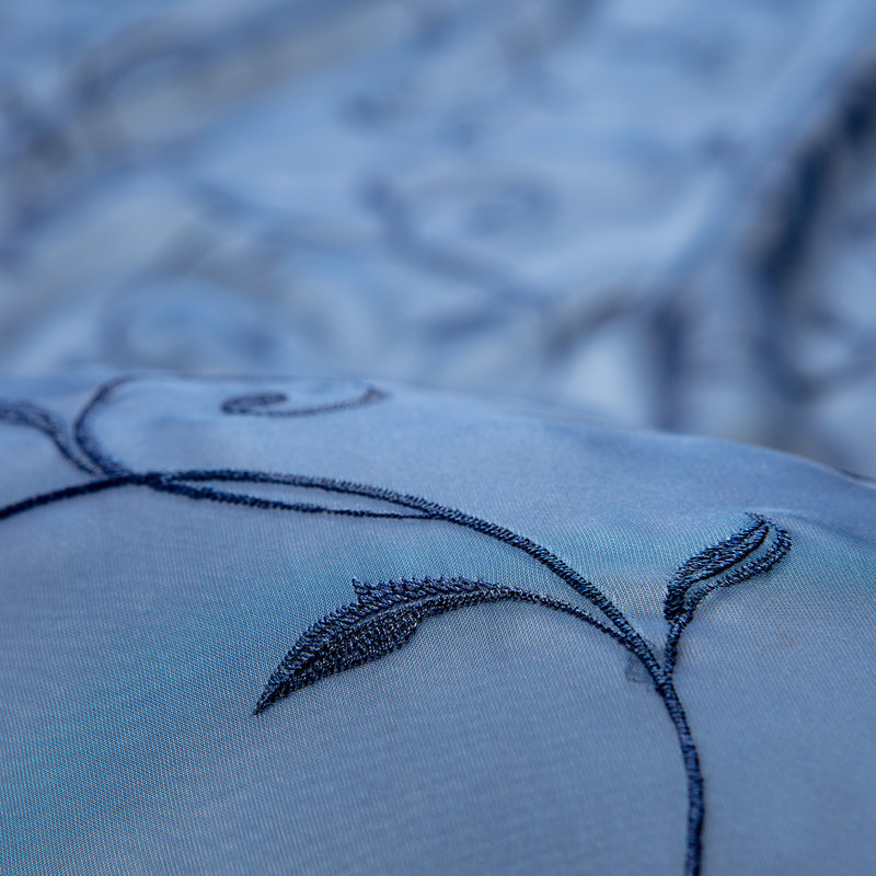 Paire de rideaux transparents avec passe-tringle Delicia, L 52 po x L 108 po, Bleu marine