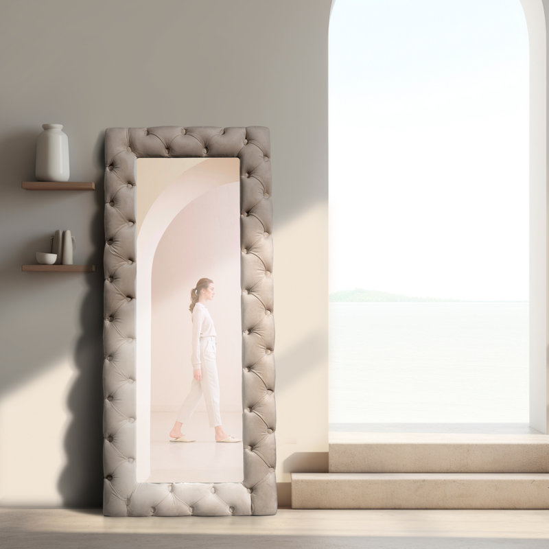 Miroir de plancher pleine grandeur Ringe, Crème