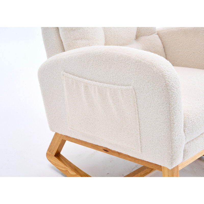 Chaise berçante en peluche avec repose-pieds, chaise berçante à haut dossier et fauteuil en bois d'hévéa, Beige / Blanc
