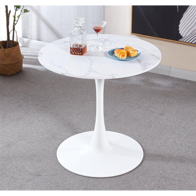 Table de salle à manger élégante