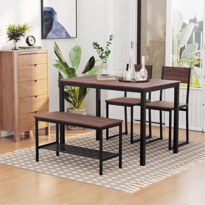 Ensemble repas pour 4 personnes Herwarth