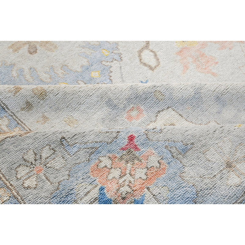 Tapis rectangulaire en laine noué à la main