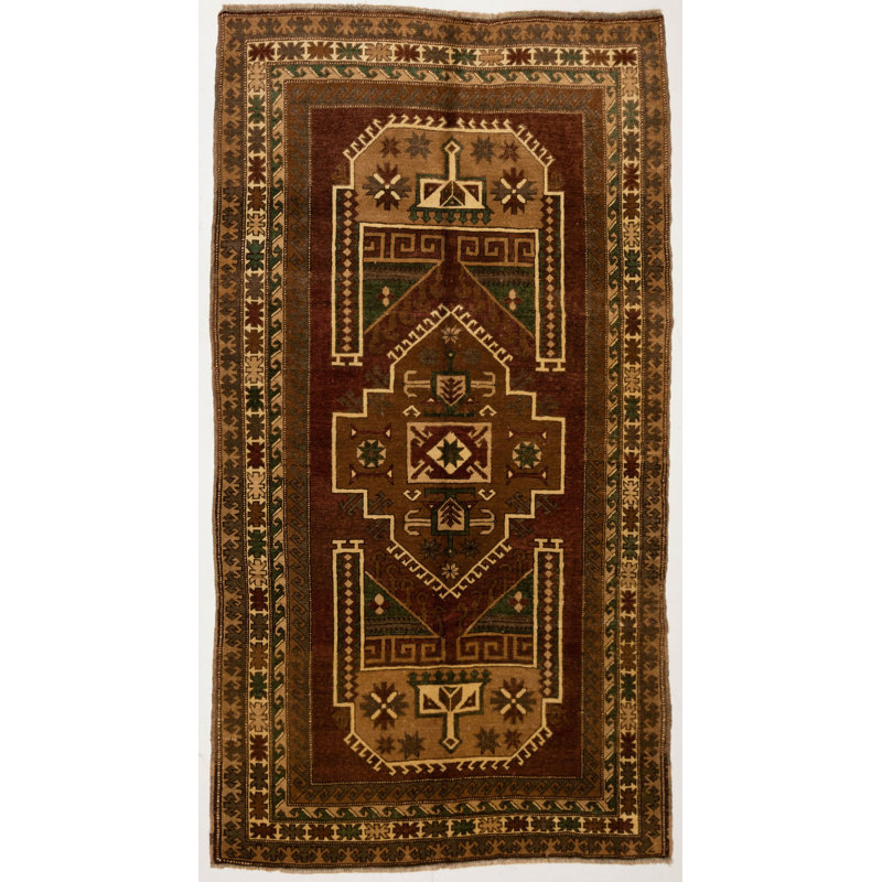 Tapis rectangulaire 4 pi 11 po x 9 pi 1 po
