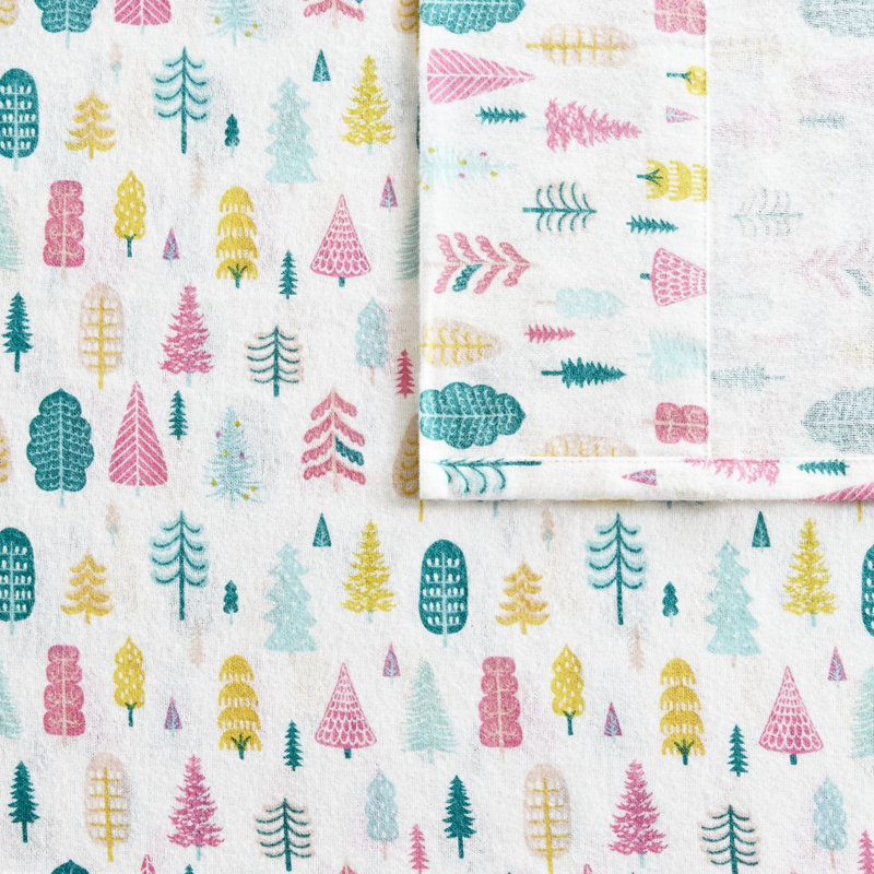 Ensemble de 4 draps-housses en flanelle de coton Queen, motif sapins de Noël blancs, entièrement élastique, lavable à la machine, comprenant tous les draps.
