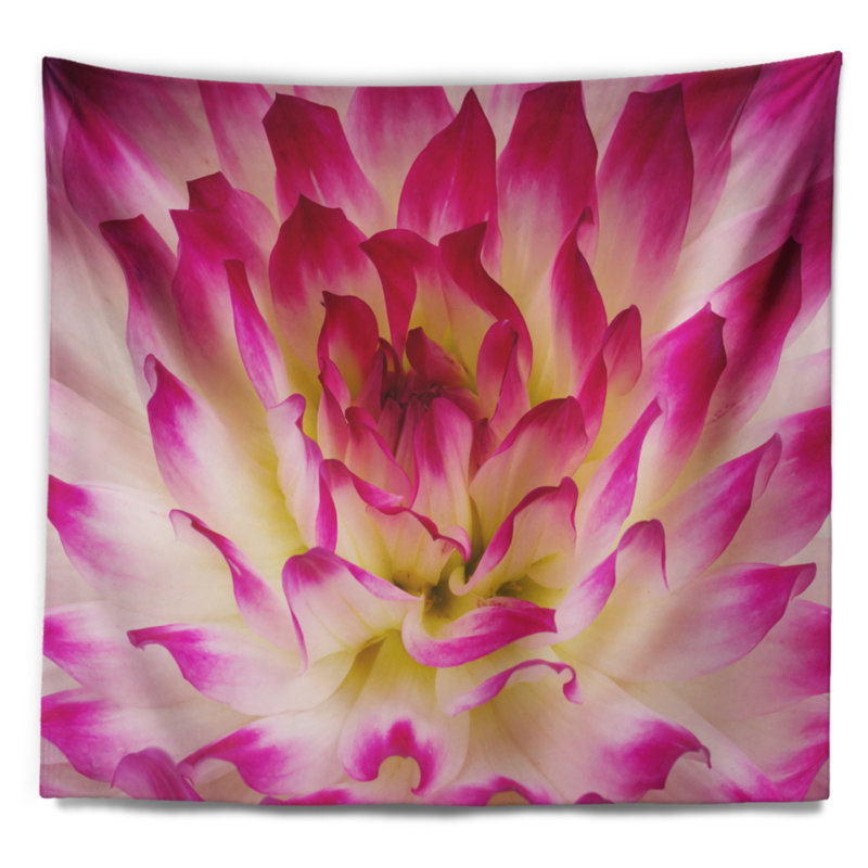 Tapisserie florale à pétales de fleurs mauves et blanches, H 50 po x l 60 po