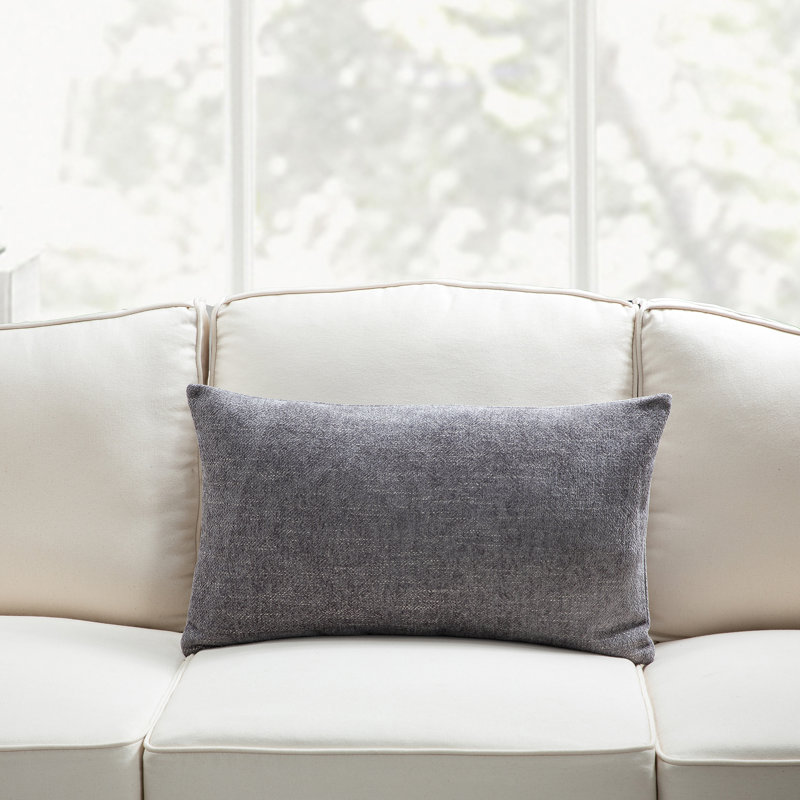 Housse de coussin rectangulaire en polyester Nuriyah, gris, H 14 po x l 24 po