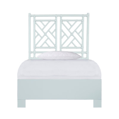 Chippendale Standard Bed