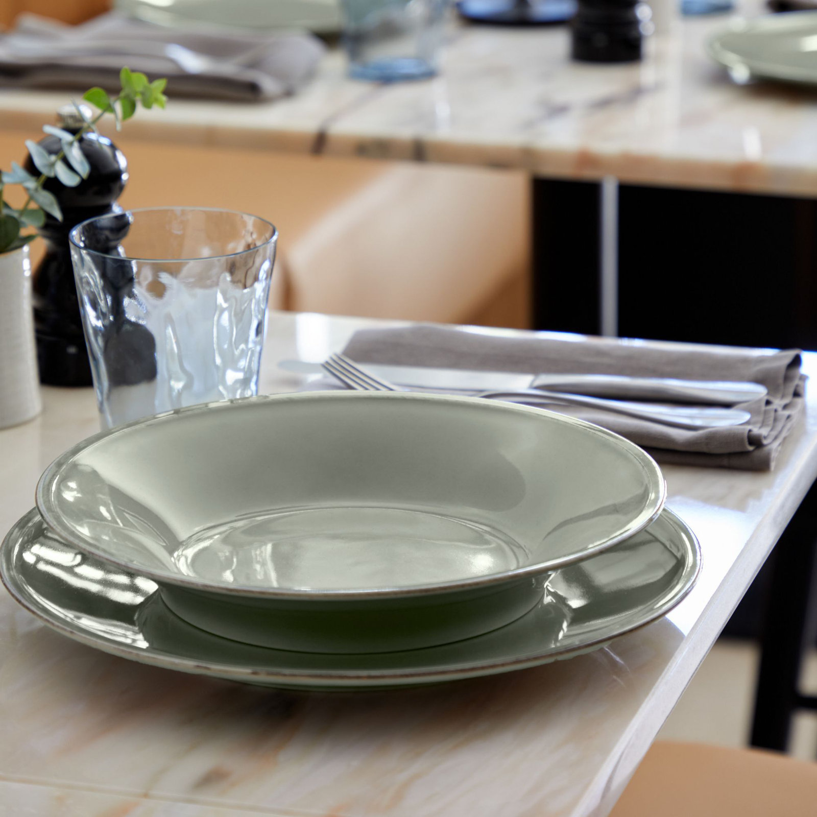 Friso 11" Dinner Plate, Sage Green
