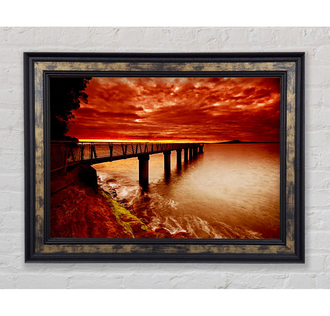 Bridge Over The Ocean Orange - Einzelne Bilderrahmen Kunstdrucke