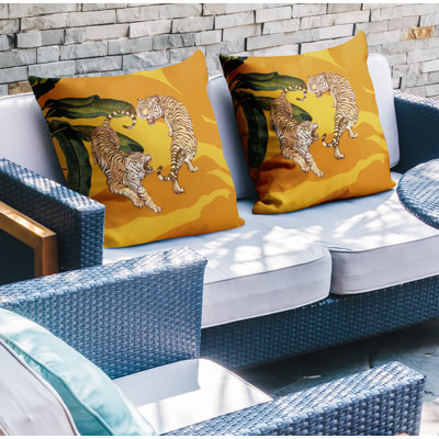  Indoor / Outdoor Square Pillow Cover & Insert