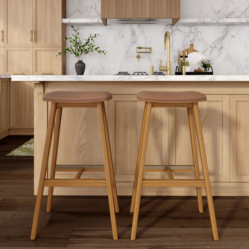 Tabouret de bar tapissier Beryl (30 po) - paquet de 2, cuir de polyuréthane pacane / caramel, 2, Bar Stool (31” Seat Height)