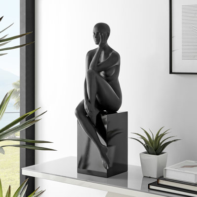People Figurines & Sculptures