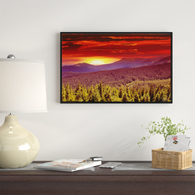 Fantastic Sunrise in Mountains - Reproduction de photo sur toile tendue, H 30 po x l 40 po x P 1,5 po, Cadre noir