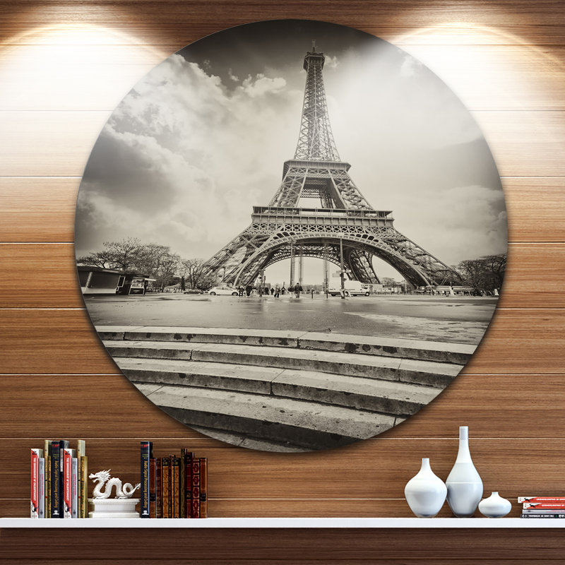 " Eiffel Tower In Gray Shade ", 23" H x 23" W x 1" D, Metal