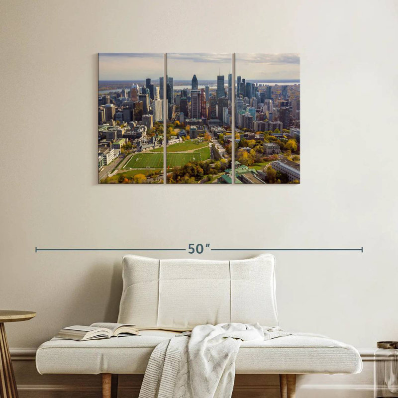 Nicci Montreal Skyline, 24" H x 38" W