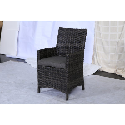 Chaise de patio durable avec coussin Sereno