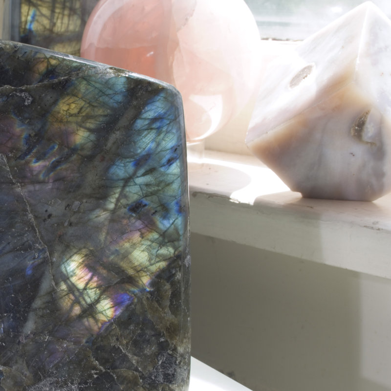 Embla Landscape & Nature Figurines & Sculptures