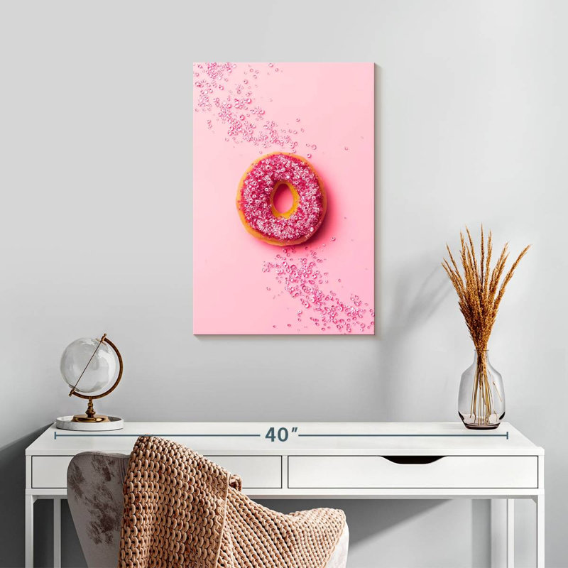 Yarlin Doughnut, 24" H x 16" W