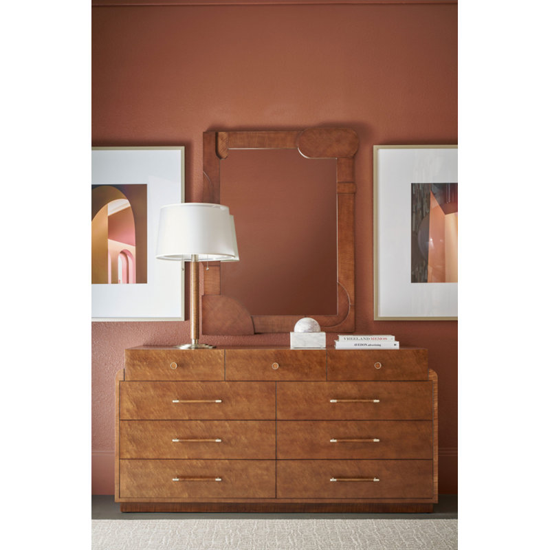 Commode Origins, Brun