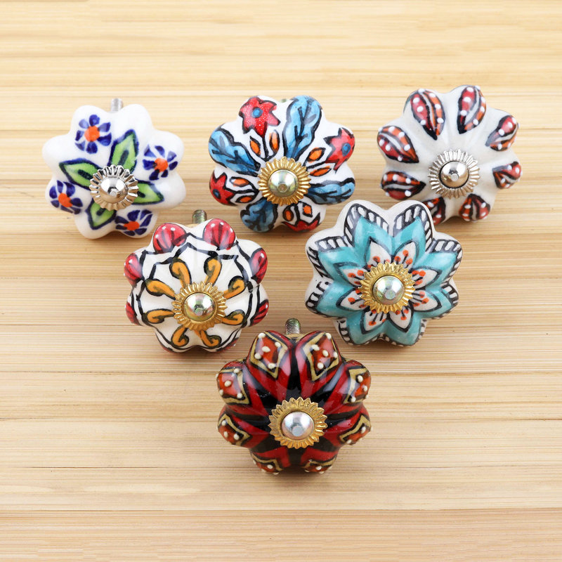 Bouquet bohémien Six boutons de fleurs en céramique colorés uniques