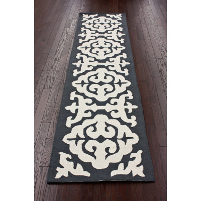 Eena Hand Hooked Geometric Indoor Rug