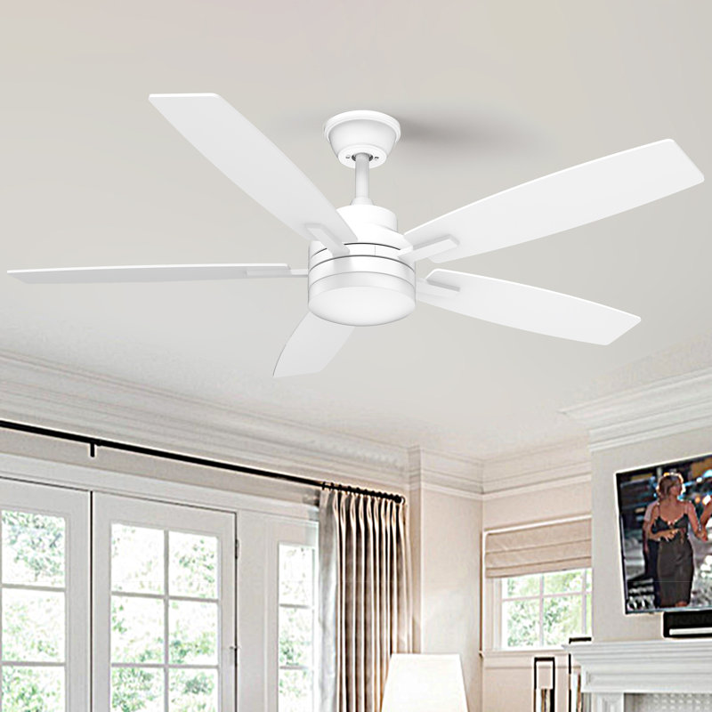 Ventilateurs de plafond avec lumières et télécommande - Ventilateur de plafond encastré de 52 pouces avec ventilateur de plafond à DEL à minuteur réversible silencieux pour chambre à coucher, salon, salle à manger
