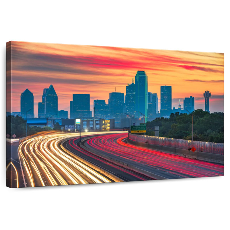 Nicci Dallas City Light Trails