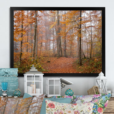 «Autumn Trees In Misty Forest», reproduction sur toile flottante