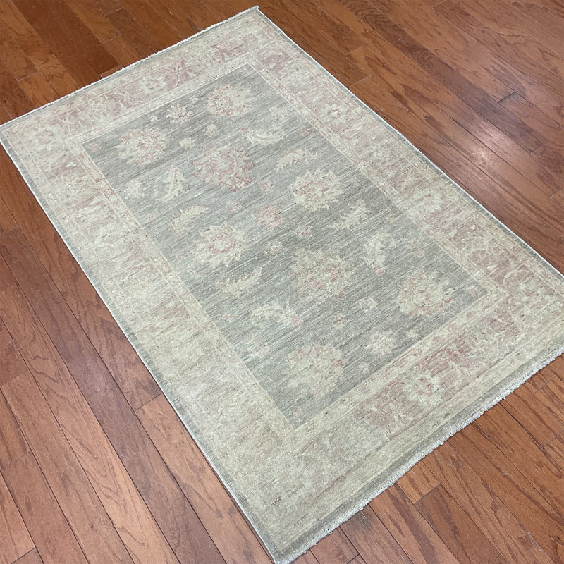  Handmade Oushak Wool Rug