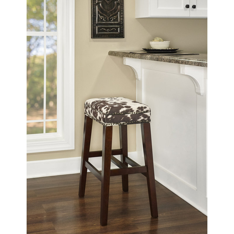 Tabouret de bar et de comptoir Waldenburg, Tabouret de bar (siège d’une hauteur de 30,5 p, Motif à taches de vaches brunes