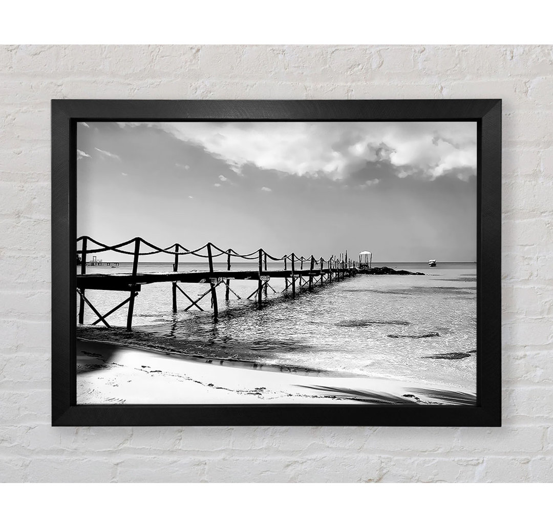 White Sand Pier B N W - Einzelner Bilderrahmen Kunstdrucke