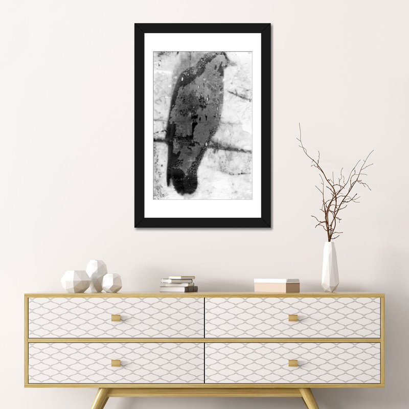 « b&w flight ix », reproduction sur toile, H 32 po x l 24 po x P 1 po, Papier d'art encadré noir, Blanc