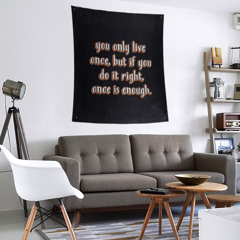 Polyester vous ne vivre qu’une fois tableau noir tapisserie, H 60 po x l 51 po, Orange