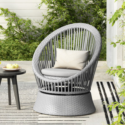 26.7" Modern Swivel Wicker Lounge Chair with xianRattan and Iron Frame, Featuring a Stylish Round Design, Perfect for Living Room, Patio, or Balcony Relaxation