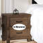Table de chevet élégante pour chambre à coucher avec finition en chêne antique - Pratique à deux tiroirs - Fonction de glissière et durabilité avec poignée en métal pour un look élégant