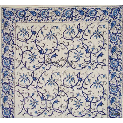 Chemin de table Floral